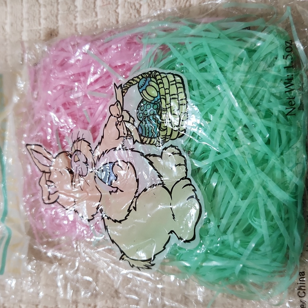 EASTER GRASS - Picture 4 of 5